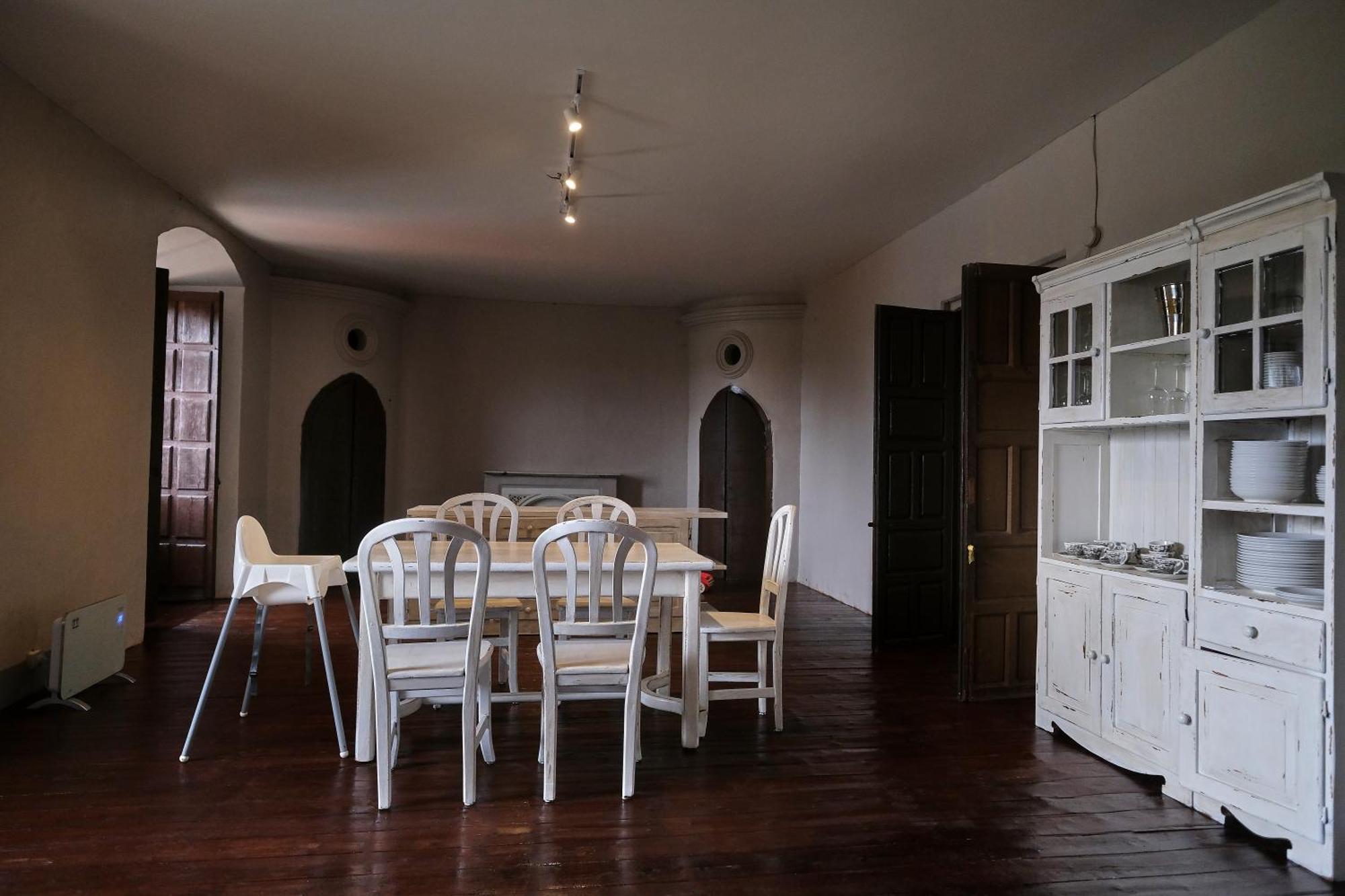 Casa Rural Palacio Conde De Aldana Con Piscina Entre Encinares Y Dehesas Terradillos Zewnętrze zdjęcie