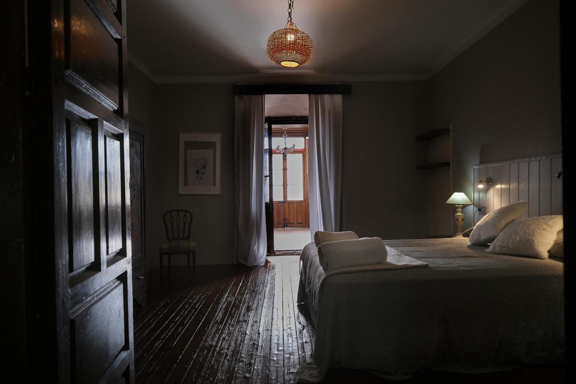 Casa Rural Palacio Conde De Aldana Con Piscina Entre Encinares Y Dehesas Terradillos Zewnętrze zdjęcie