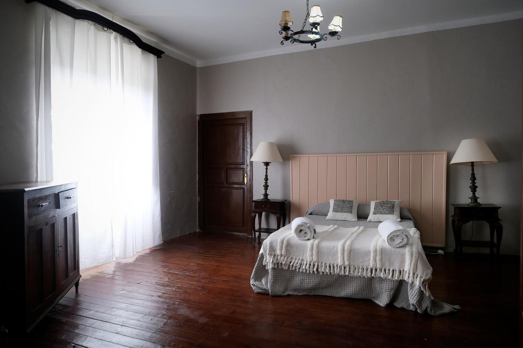 Casa Rural Palacio Conde De Aldana Con Piscina Entre Encinares Y Dehesas Terradillos Zewnętrze zdjęcie