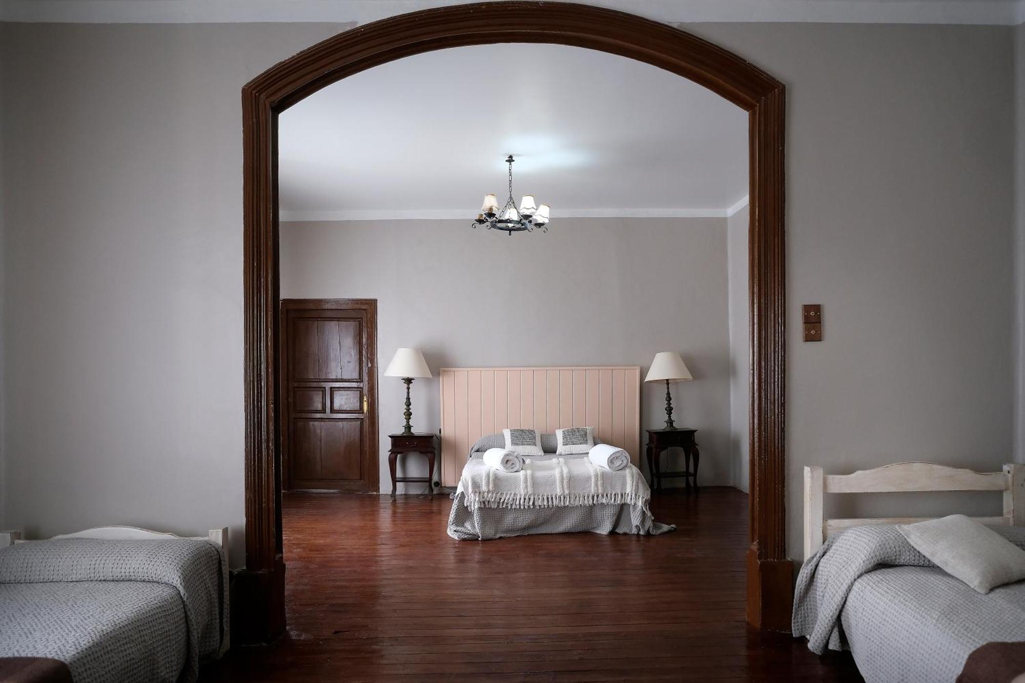 Casa Rural Palacio Conde De Aldana Con Piscina Entre Encinares Y Dehesas Terradillos Zewnętrze zdjęcie