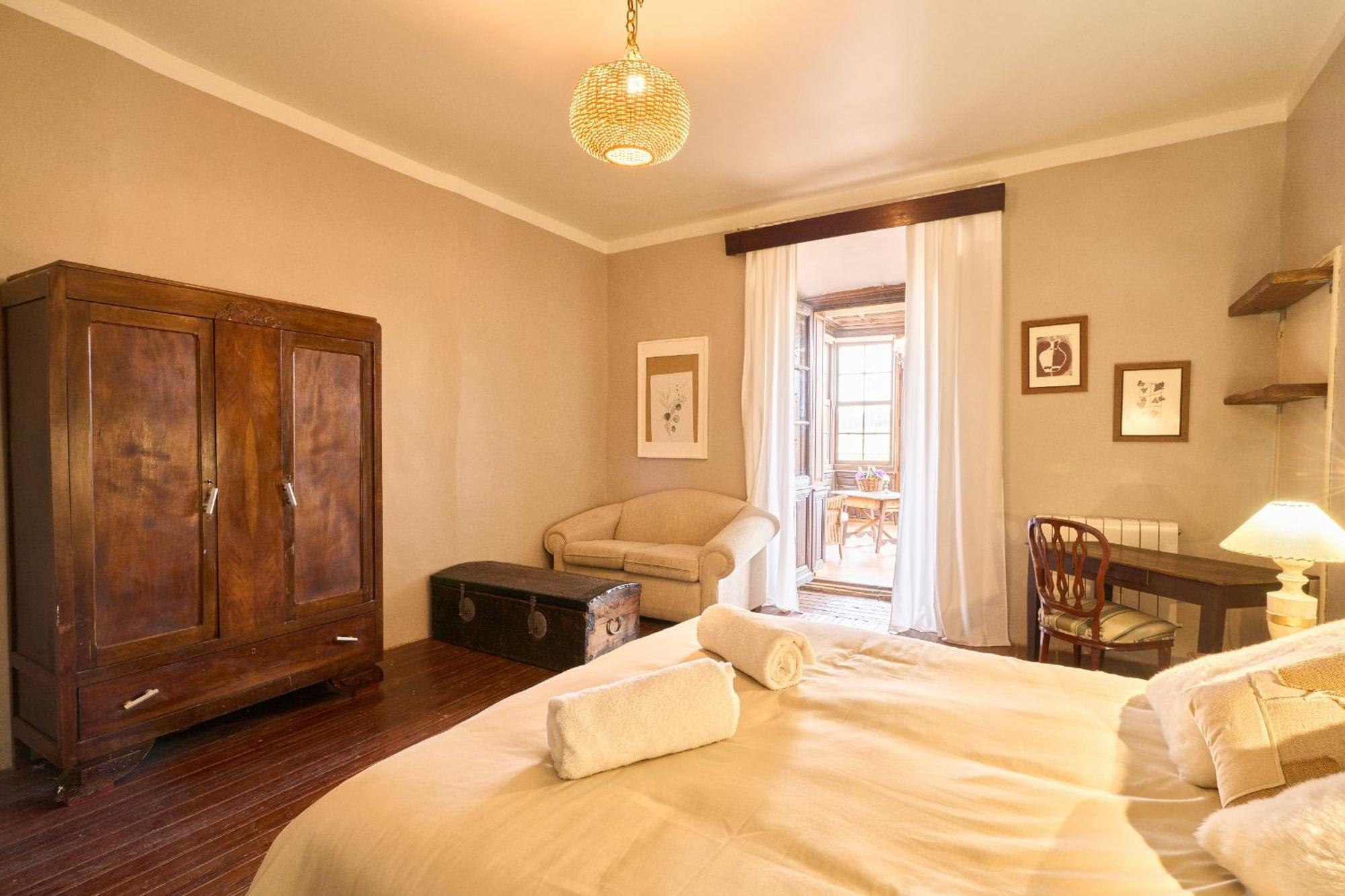 Casa Rural Palacio Conde De Aldana Con Piscina Entre Encinares Y Dehesas Terradillos Zewnętrze zdjęcie