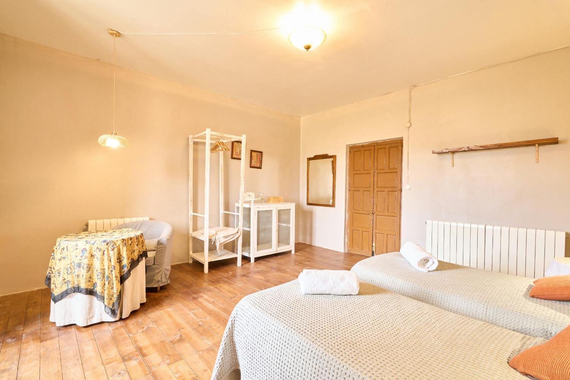 Casa Rural Palacio Conde De Aldana Con Piscina Entre Encinares Y Dehesas Terradillos Zewnętrze zdjęcie
